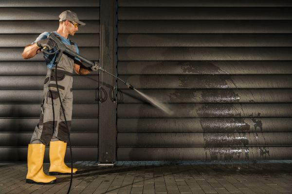 Cost of Garage Power Washing in Panama City