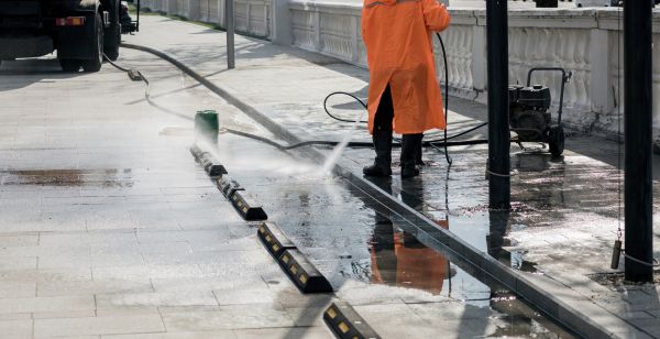 Parking Lot Pressure Washing in Panama City
