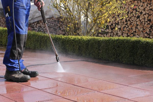 Cost of Driveway Pavers Cleaning in Panama City