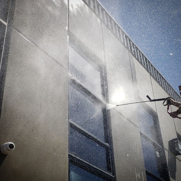 Cost of Exterior Building Washing in Panama City