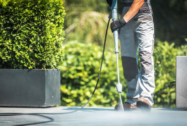 Cost of Patio Concrete Cleaning in Panama City