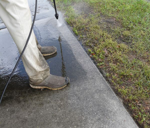 Cost of Concrete Slab Powerwashing in Panama City